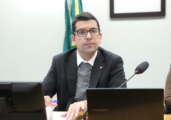 Comissão aprova projeto que exige equipamento para pessoas com deficiência visual em ponto turístico