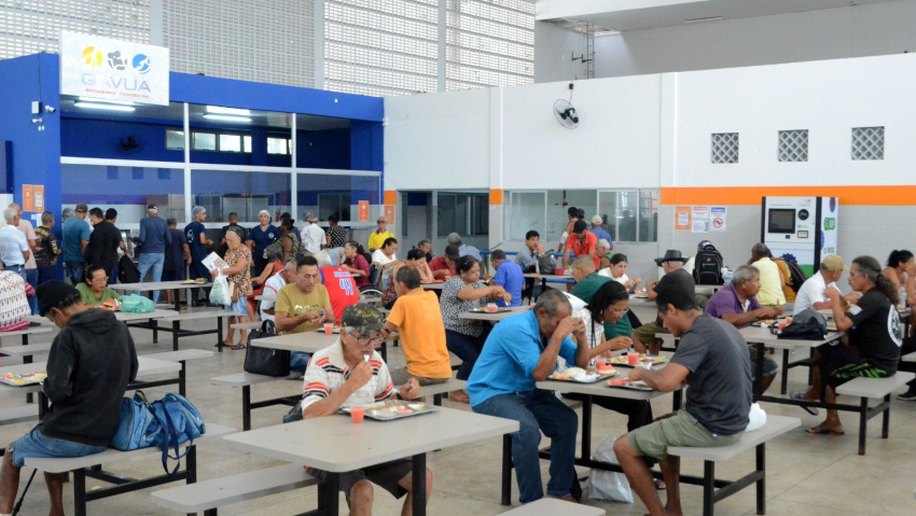 Restaurante Popular do Centro terá, nesta quinta (17), cardápio especial de Páscoa