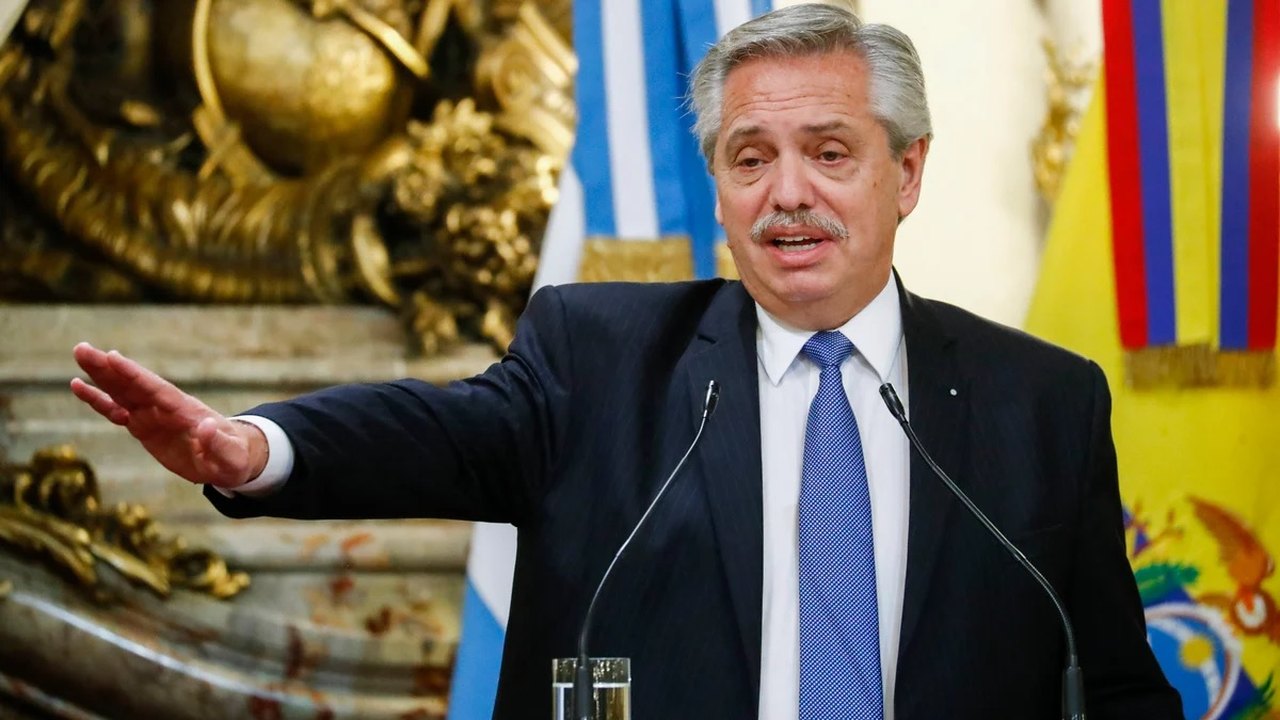 Fernández ataca Corte Suprema argentina, após tribunal adiar eleição em 2 províncias