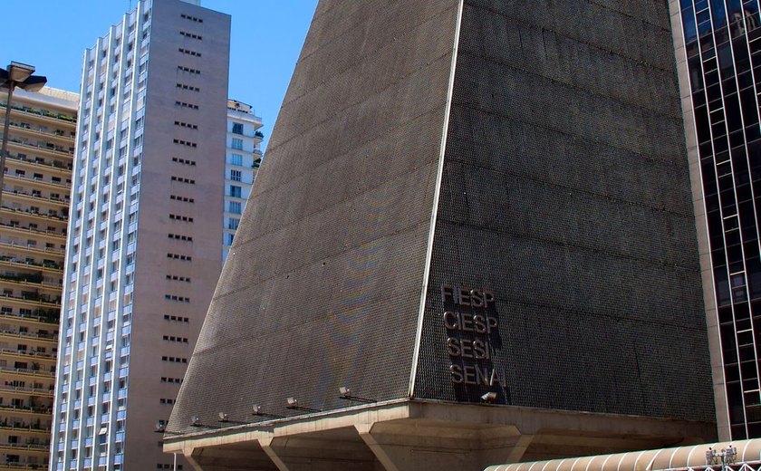 Com tarifaço dos EUA, Fiesp mantém projeção de alta do PIB em 2,4%