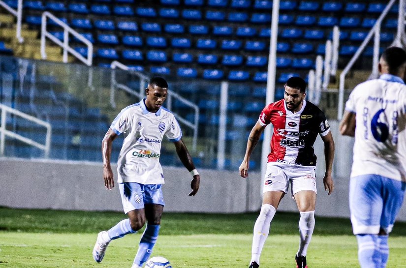 CSA empata em 1 a 1 em duelo para fugir da zona de rebaixamento