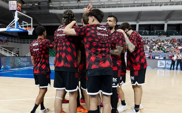 Flamengo busca reabilitação na Champions League das Américas após estreia com derrota