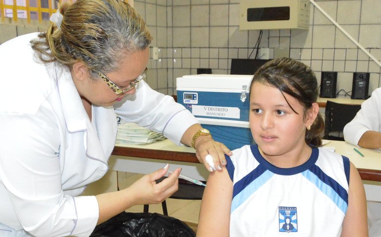 Semana Saúde na Escola promove vacinação nas escolas públicas de Alagoas