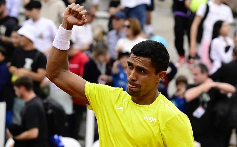 Tenista Thiago Monteiro tem vaga confirmada na Olimpíada de Paris