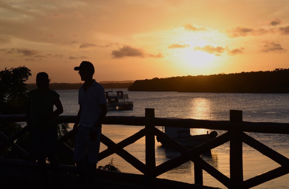 orla por do sol