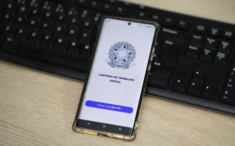 Caged: comércio (94.572 vagas) e serviços (67.717 vagas) puxam emprego em novembro