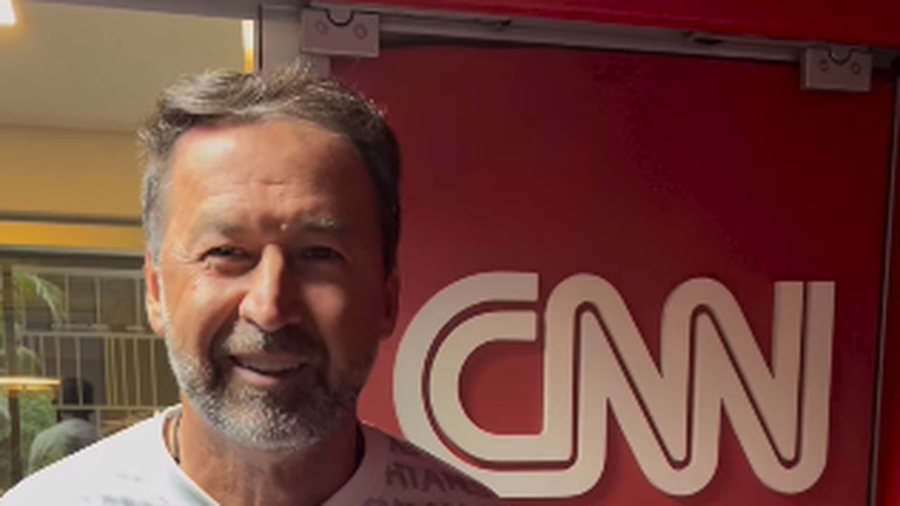 Augusto Melo anuncia ex-zagueiro Chicão como coordenador de base em sua gestão como presidente