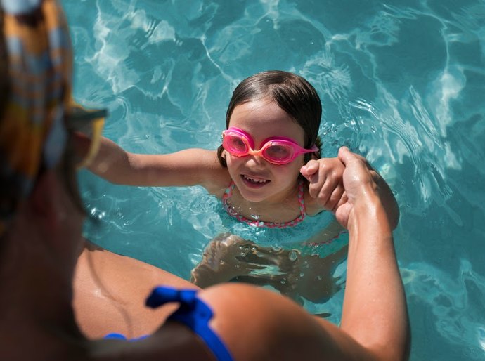Saiba quais cuidados são necessários com os olhos no verão