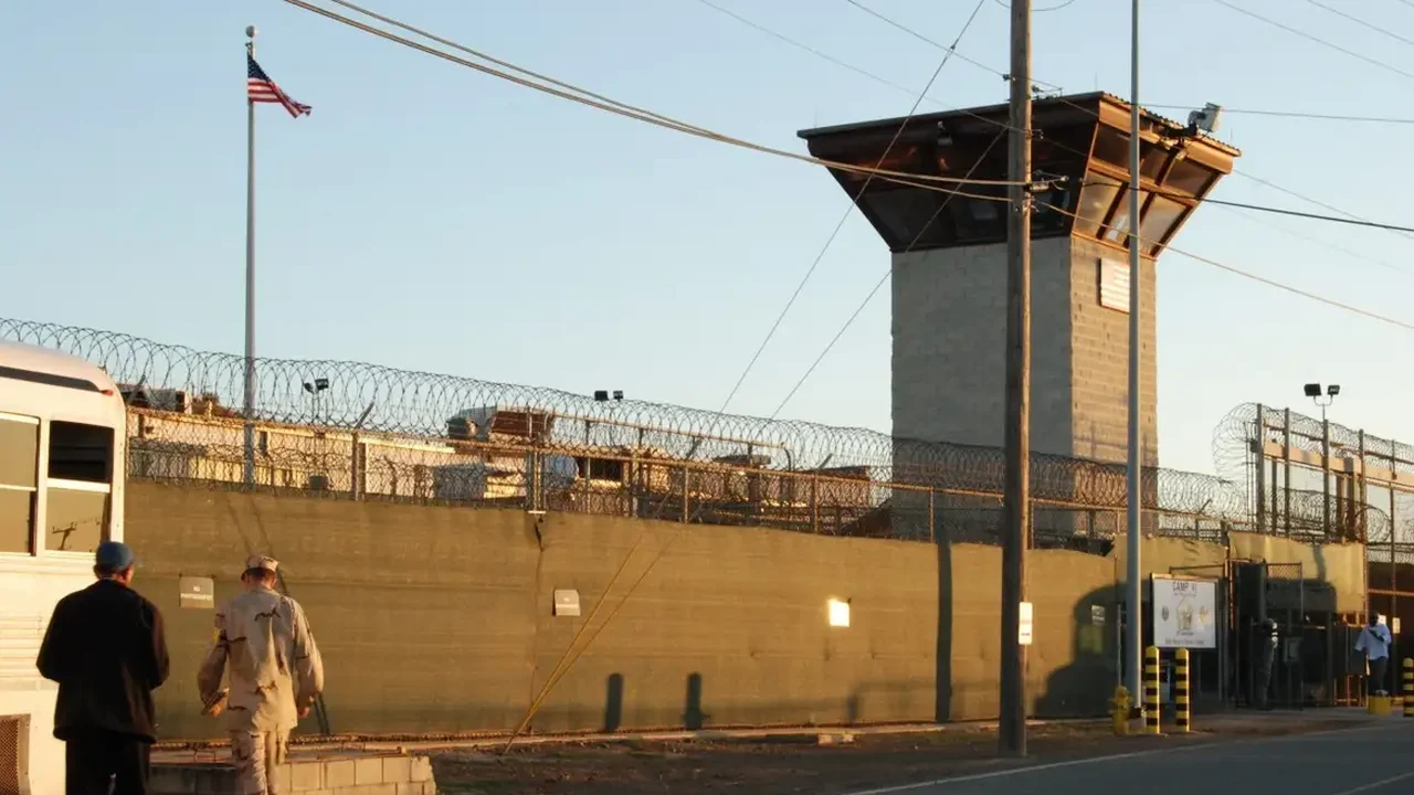 Baía de Guantánamo: saiba sobre a base para onde Trump quer enviar 'estrangeiros criminosos'