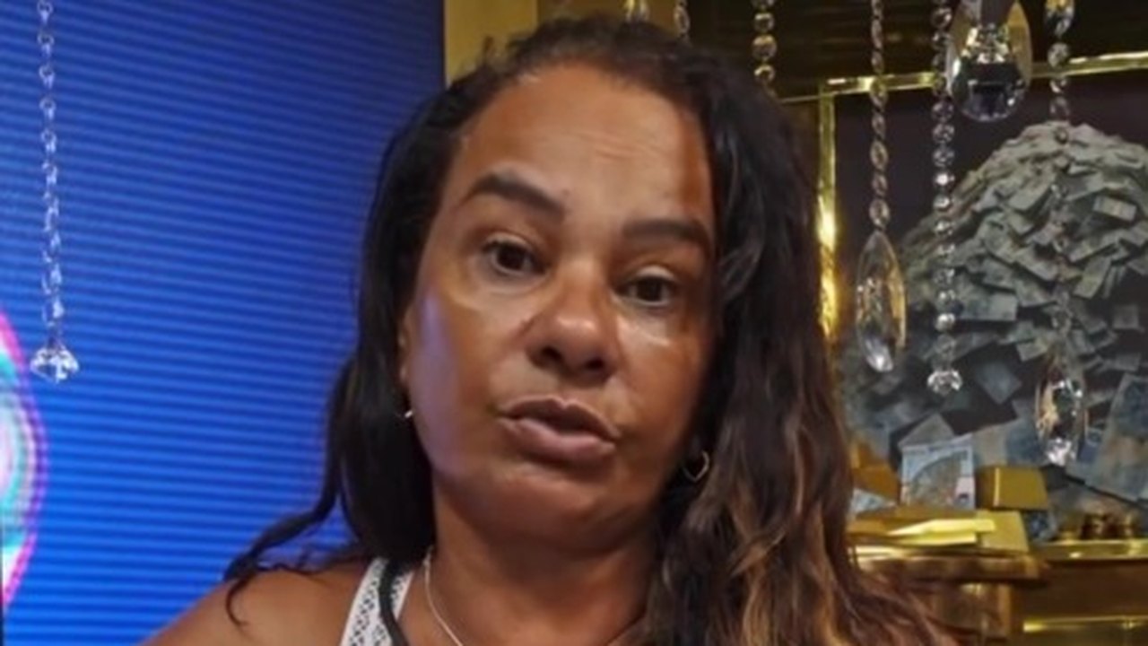 Solange Couto se emociona, pede perdão a Tati Machado e reconhece erro após rever falas no reality