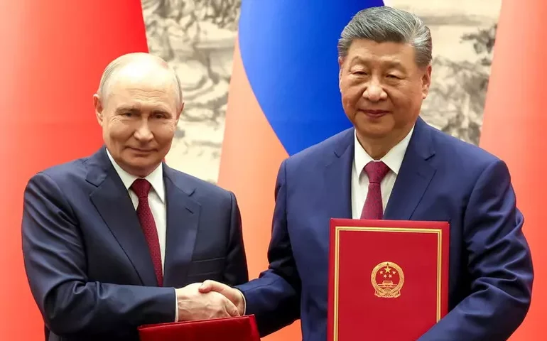 O novo tom do Sul Global: como a amizade sino-russa influencia a ordem internacional?