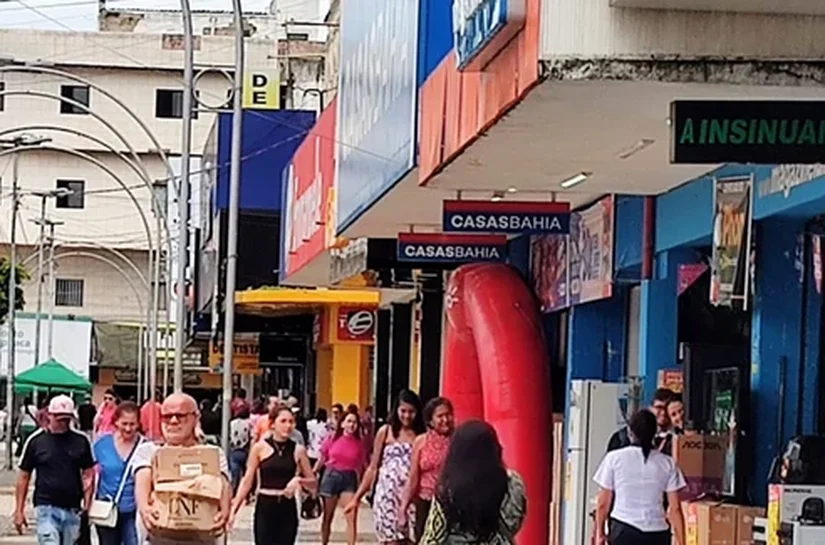 Comércio de Arapiraca abre as portas para compras natalinas no domingo