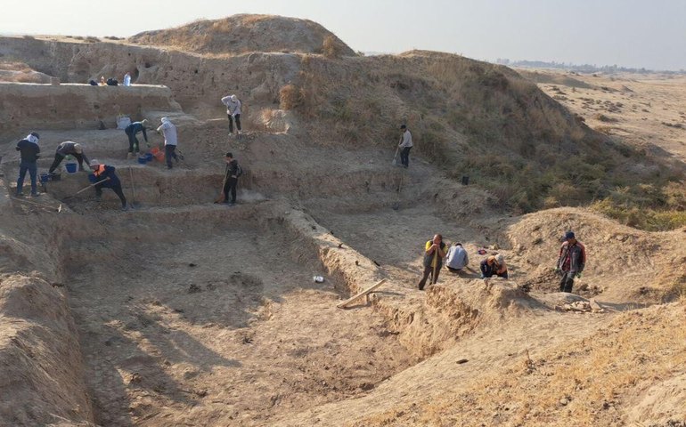 Cientistas revelam armadura sagrada e templo medieval da civilização turaniana no Uzbequistão