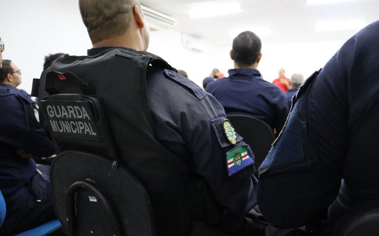 Segurança Comunitária inicia 3ª turma de atualização do curso de formação para a Guarda Municipal