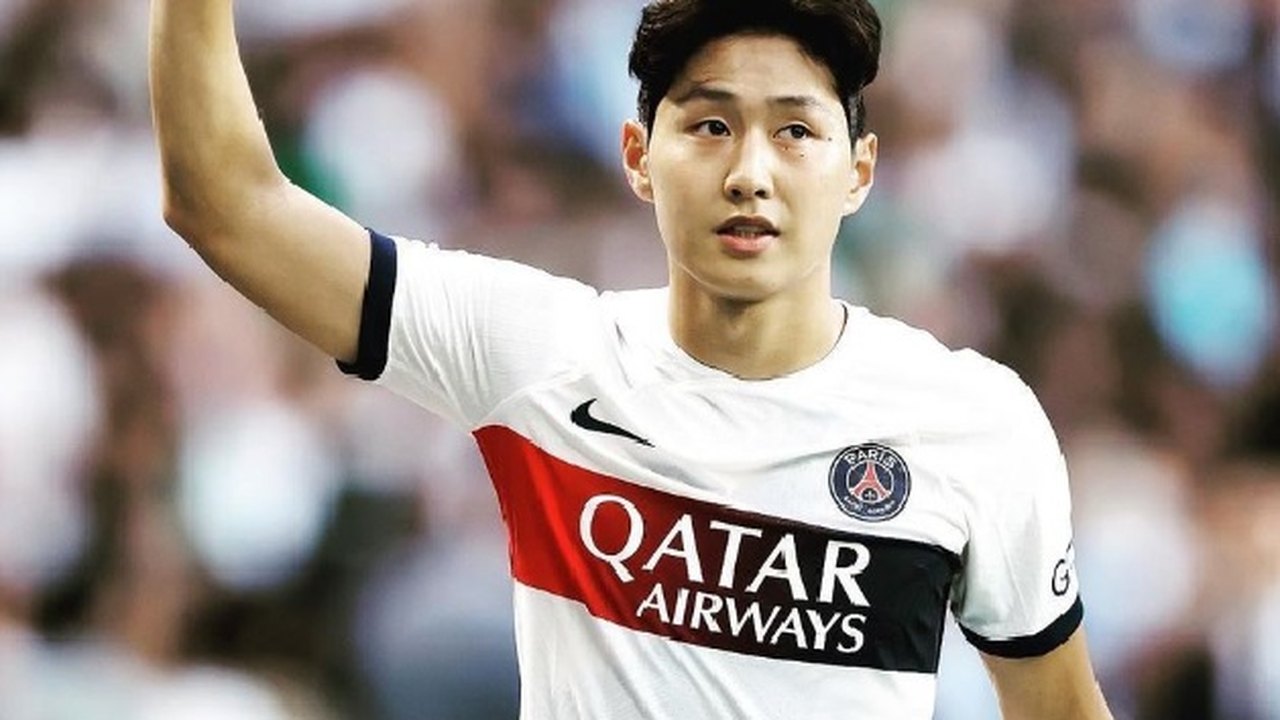 Xodó de Neymar no PSG, Lee Kang-In se despede do brasileiro e ganha declaração: 'Filho'
