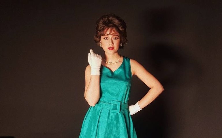 Sucesso no TikTok, Marianna Alexandre vive Celly Campello no cinema