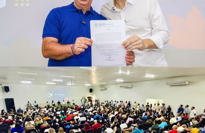 Dr. Adelmo Farias toma posse como novo secretário de Saúde de Teotônio Vilela e reforça momento de avanços no município