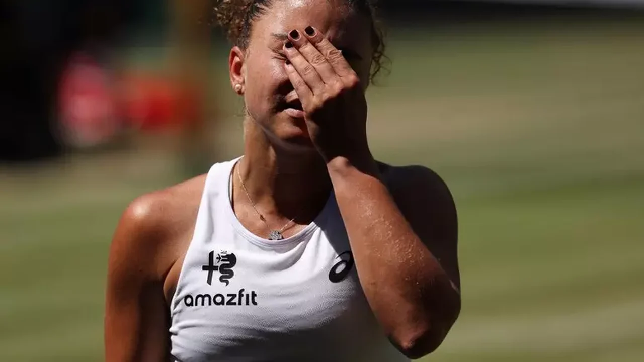 Paolini cai para Kostyuk nas quartas de final de Wimbledon