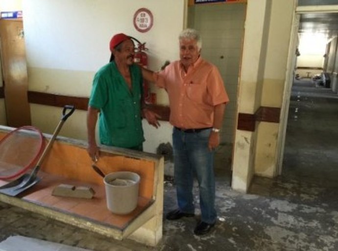 Secretário acompanha obras no PAM Salgadinho