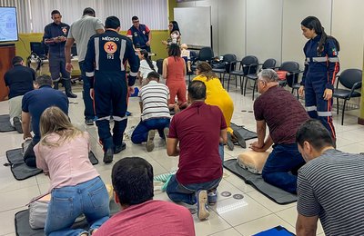Samu capacita profissionais da Justiça Federal para salvar vidas