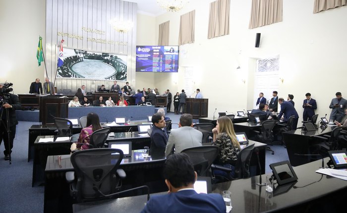 A mesa diretora da ALE tomou posse no dia 1º de fevereiro para o novo biênio