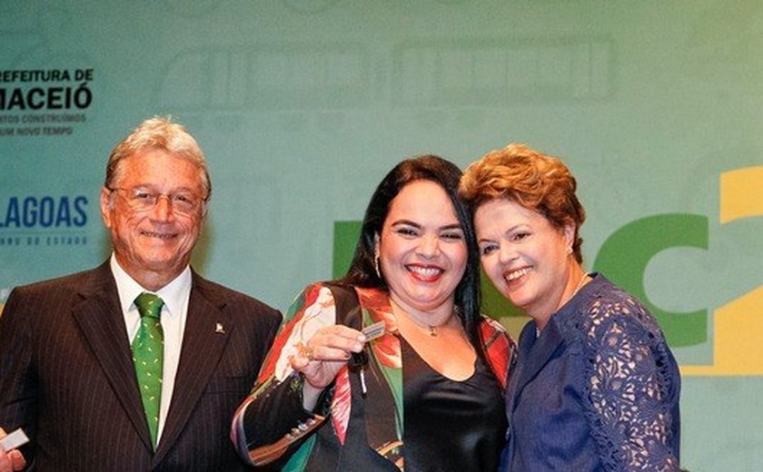 Dilma dá posse a Nelson Barbosa na Fazenda