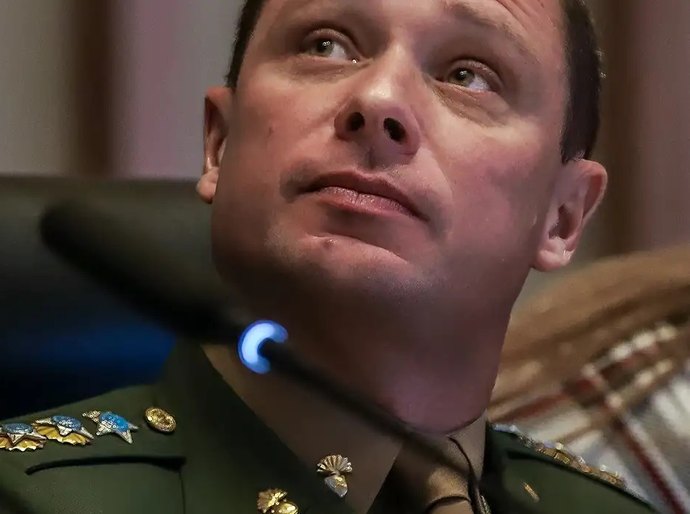 Cid acusa defesa de Bolsonaro de abordar filha para saber de delação
