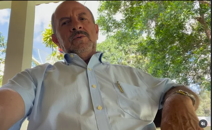 O deputado Antonio Albuquerque nas redes sociais O deputado Antonio Albuquerque nas redes sociais