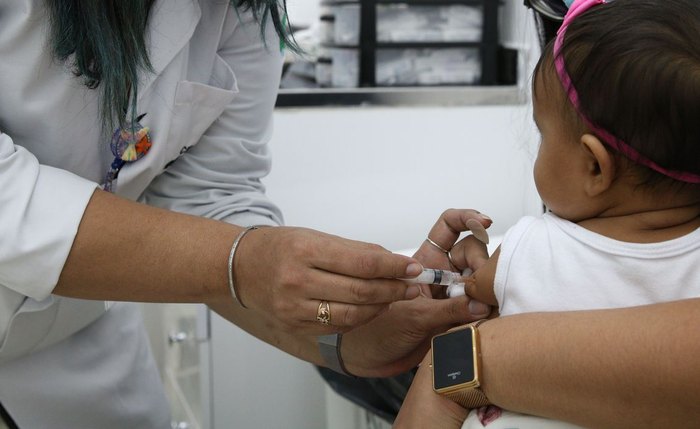 AL amplia vacinação contra covid-19 para crianças de seis meses a 3 anos sem comorbidades