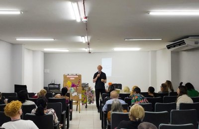 Saúde promove atividades no Dia Internacional de Conscientização sobre Albinismo