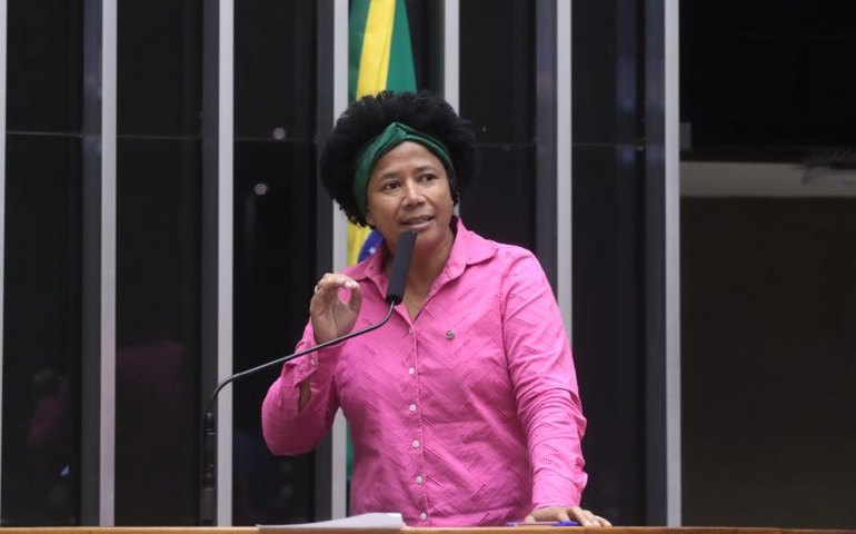 Comissão aprova projeto que desobriga inscrições suplementares em conselho profissional