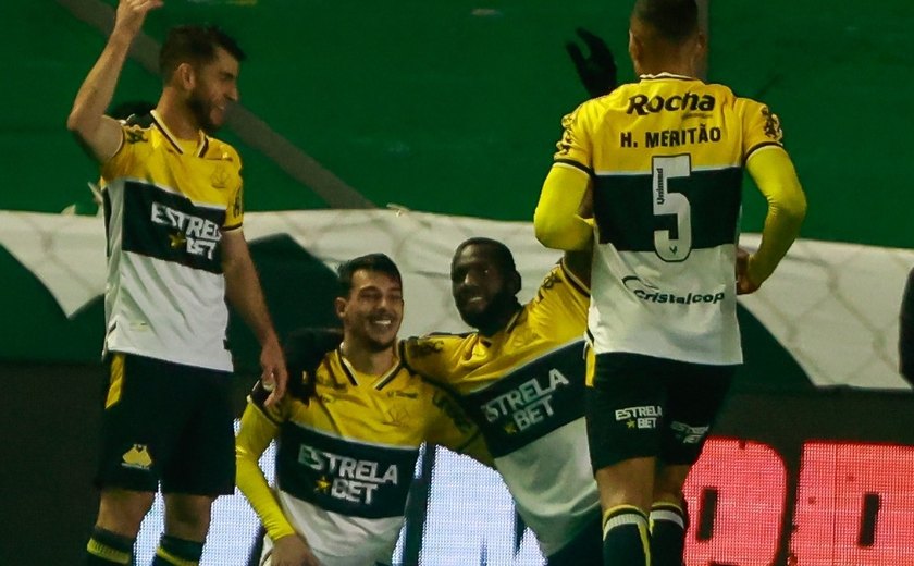 Bolasie faz dois, Criciúma bate o Juventude e volta a vencer no Brasileirão