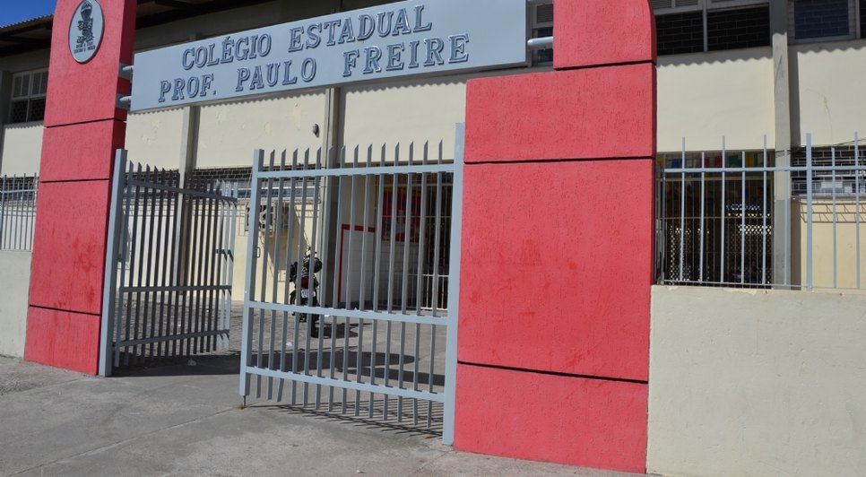 ESCOLA