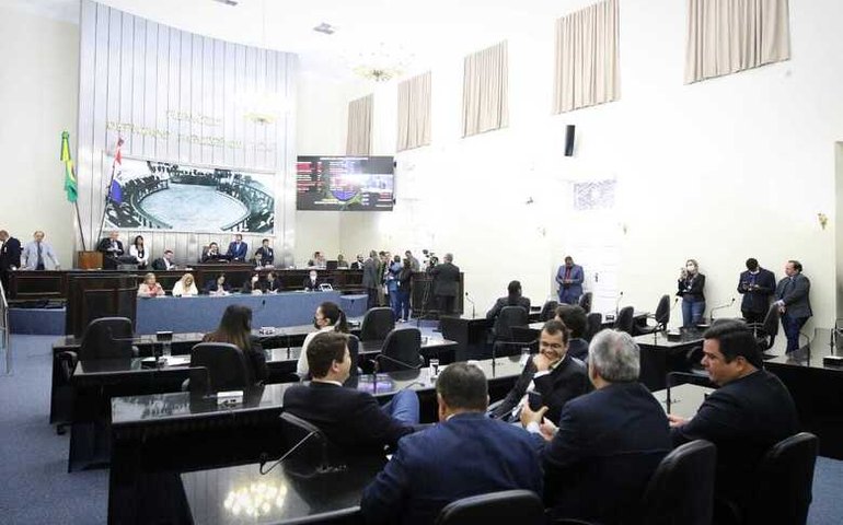 Assembleia aprova Orçamento para 2023 e entra em recesso