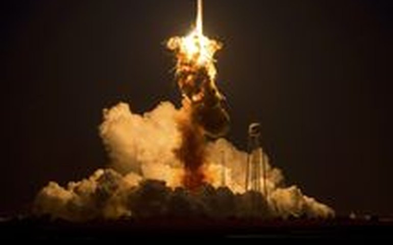 Foguete explode seis segundos após lançamento, informa Nasa
