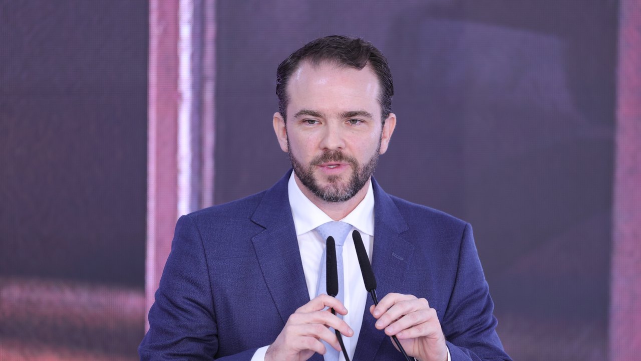 Ministro prevê renegociação de R$ 90 bi em 3ª fase do Desenrola