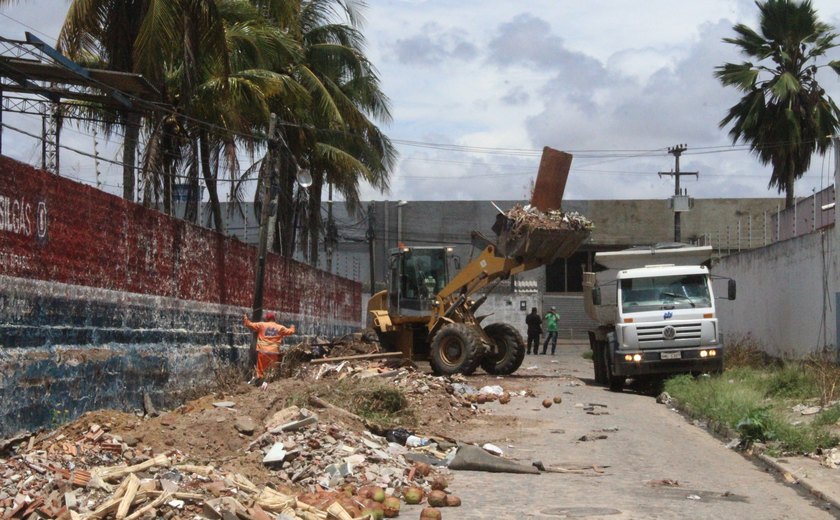 Prefeitura lança campanha “Cidade Limpa” e intensifica ações nos espaços públicos
