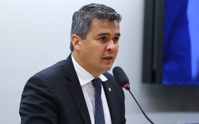 Comissão discute acesso aos medicamentos para tratamento do angioedema hereditário