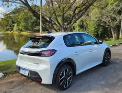 Peugeot 208 2026 tem conjunto de soluções voltadas ao uso cotidiano - Sérgio Dias (28).jpeg 