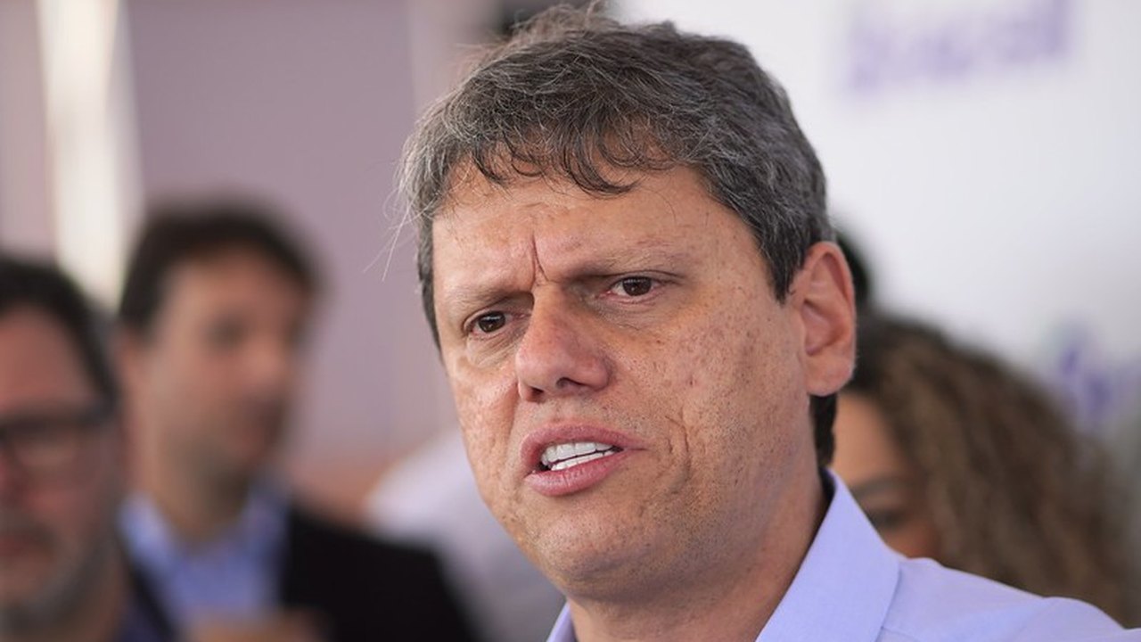 Disputa pode levar sigla de Tarcísio para governo Lula