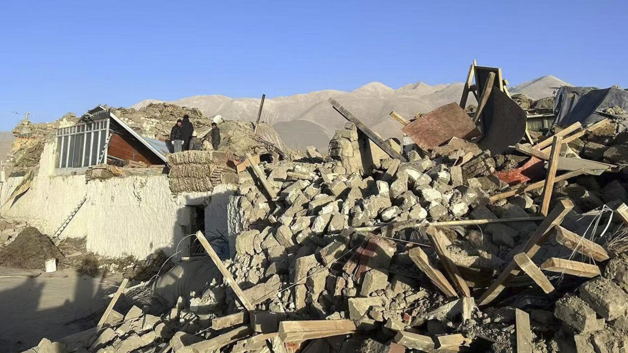 Terremoto deixa cerca de 100 mortos no Tibete