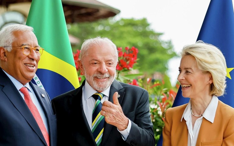 Lula discute entraves comerciais com líderes europeus após restrições a produtos brasileiros