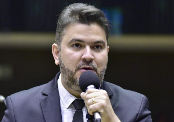 Quem é Diego Coronel, corregedor que analisará punições aos deputados que obstruíram a Câmara