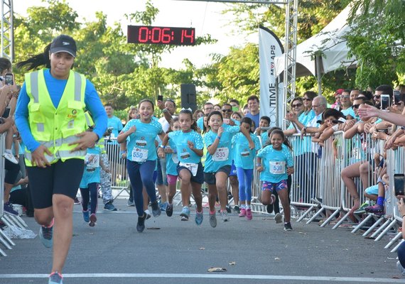 Pela conscientização do autismo, Pestalozzi Arapiraca abre inscrições para 5ª Corrida Azul