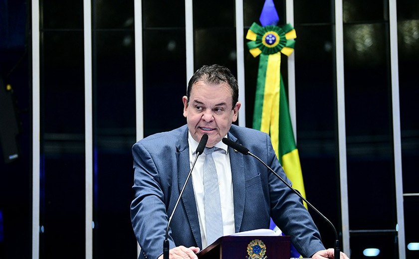 Amaral destaca participação em feira de mármore, granito e rochas naturais