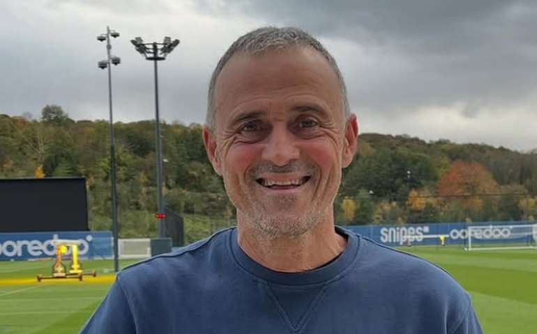 Luis Enrique exalta 'jogo fantástico' na Champions: 'Merecíamos vencer, empatar e perder hoje'