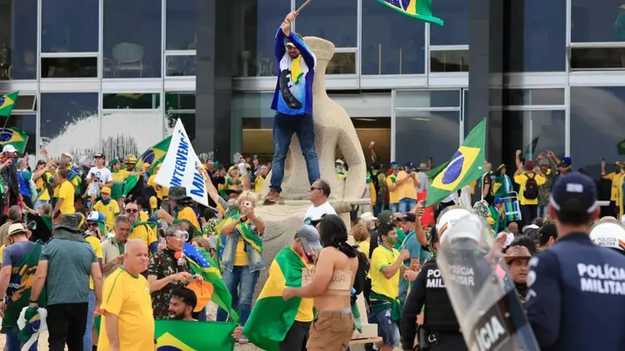 Maioria dos bolsonaristas é a favor da proibição das bets, aponta pesquisa Indexa/Broadcast