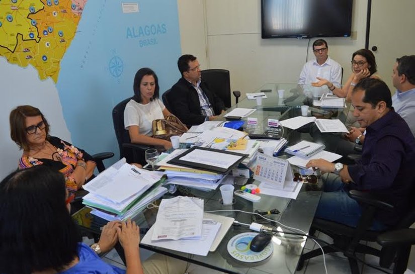 Cosems e Sesau decidem atuar em conjunto para manter bases do Samu