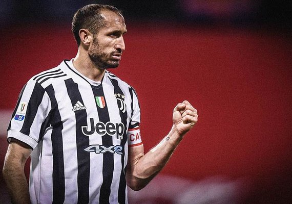 Chiellini critica transferência de Cristiano Ronaldo: &#8216;Deveria ter ido mais cedo&#8217;