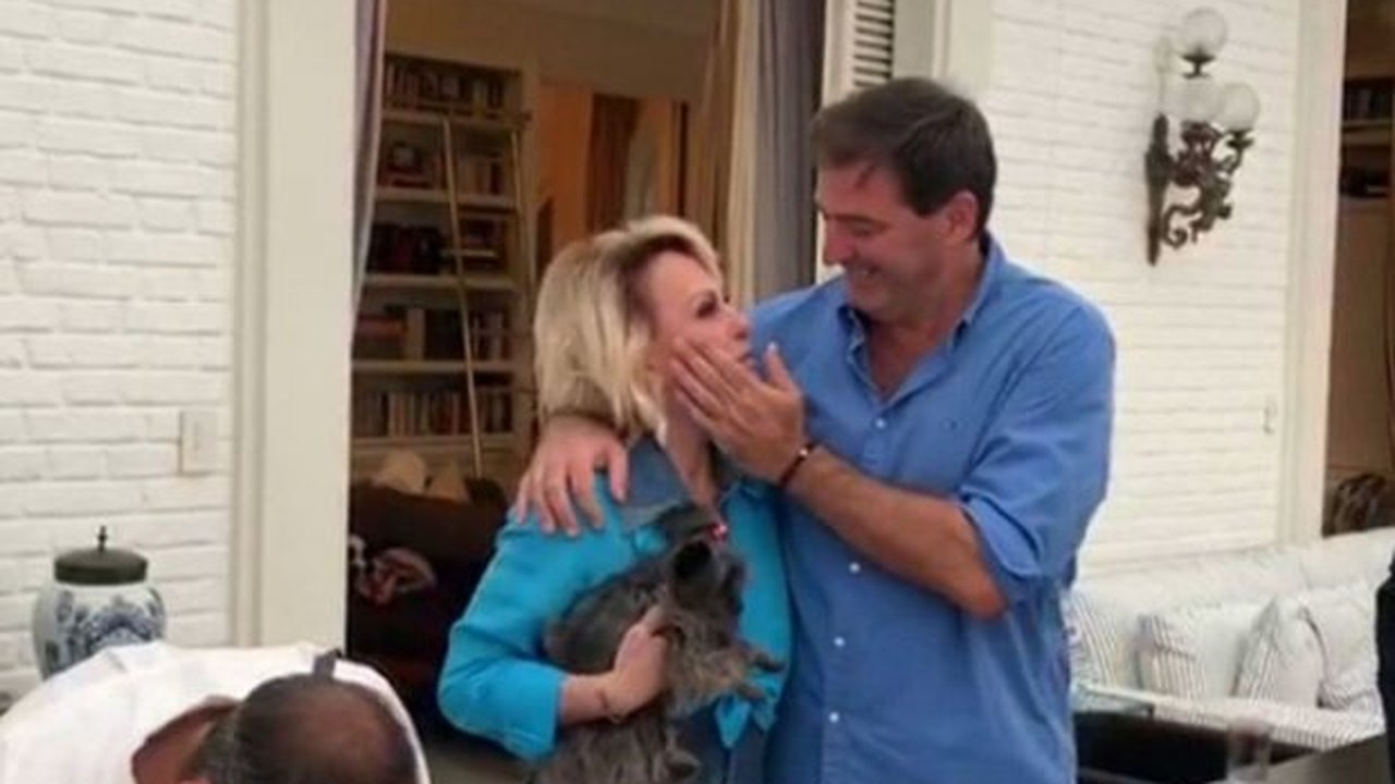 Ana Maria Braga se casa com francês durante tratamento de câncer